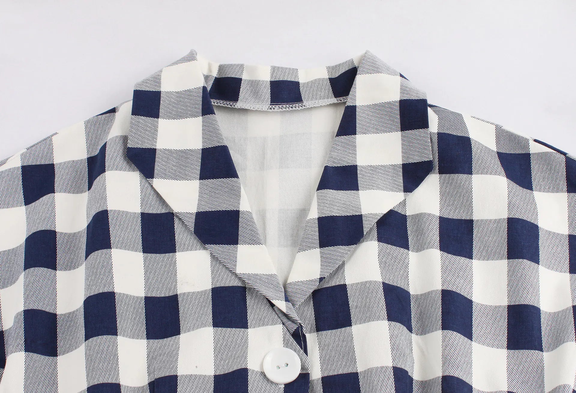 Vintage Short Sleeve Pocket Dress with A-Line Cut