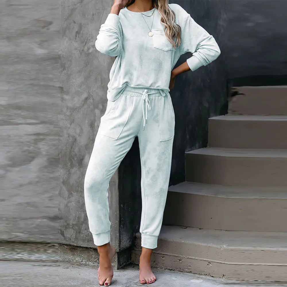 Tie-Dye Women's Pajama Set with Long Sleeves and Pants