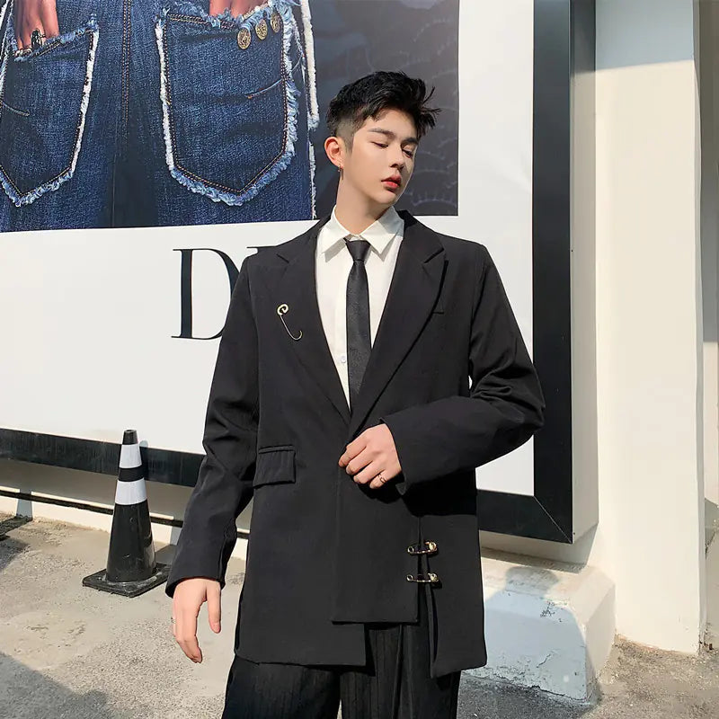 Korean Style Unisex Suit Jacket with Brooch Details