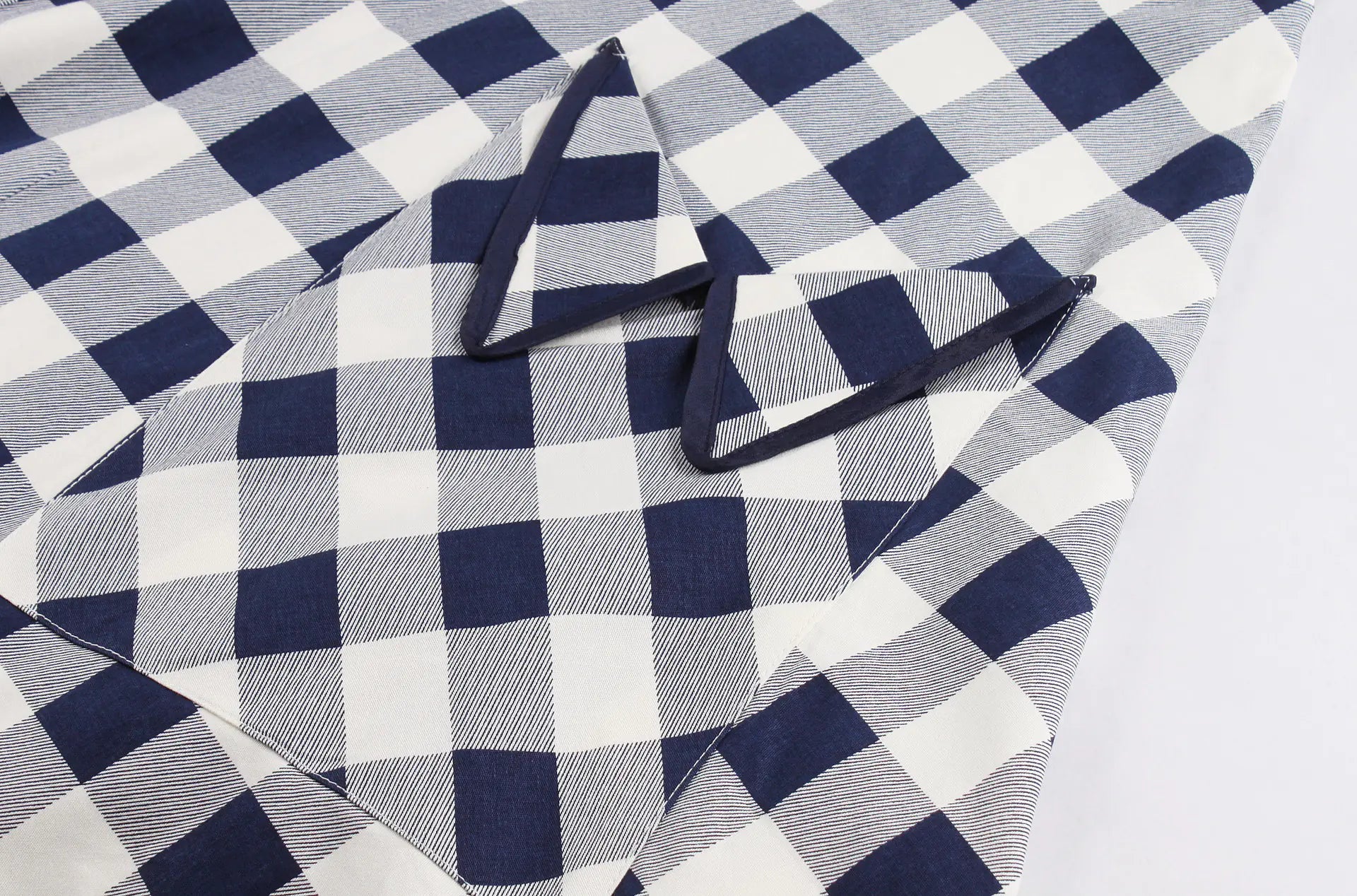 Vintage Short Sleeve Pocket Dress with A-Line Cut
